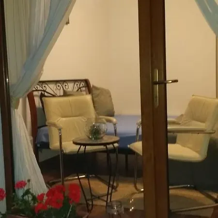Casa Adriana