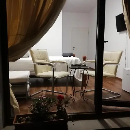 Casa Adriana Habitación en casa particular *